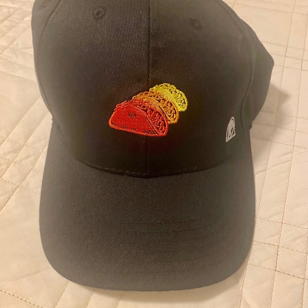 NWOT TACO BELL HAT